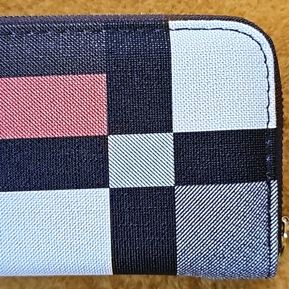 Wallet - Picture 10 of 12